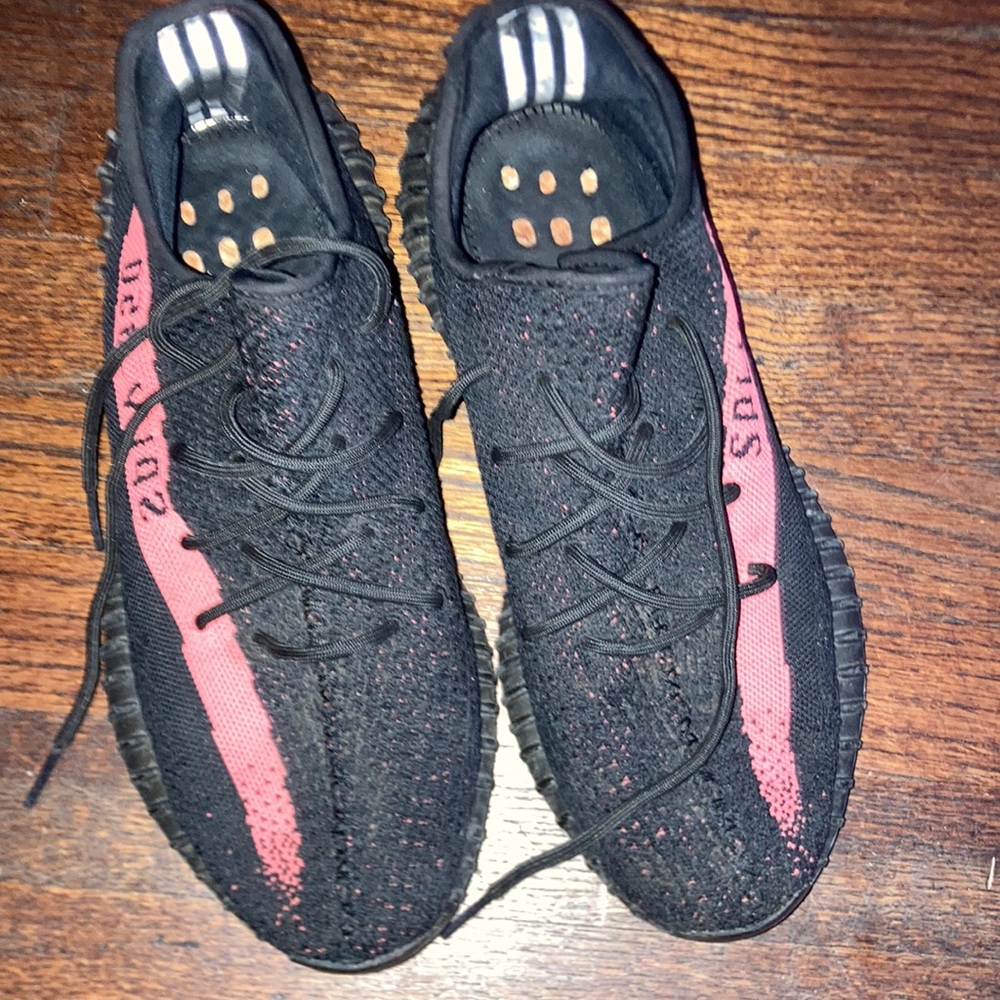 Yeezy boost 350 red